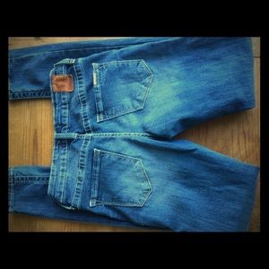 Dear John Destroyed Skinny